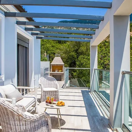 Terra Villa Mousata
